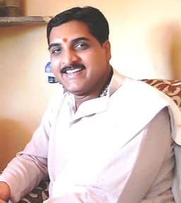 Pt. Nilesh Sharma